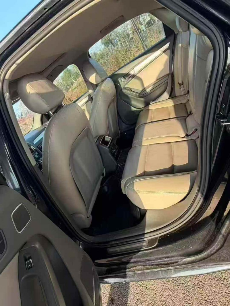 嘉兴12年奥迪A4L5