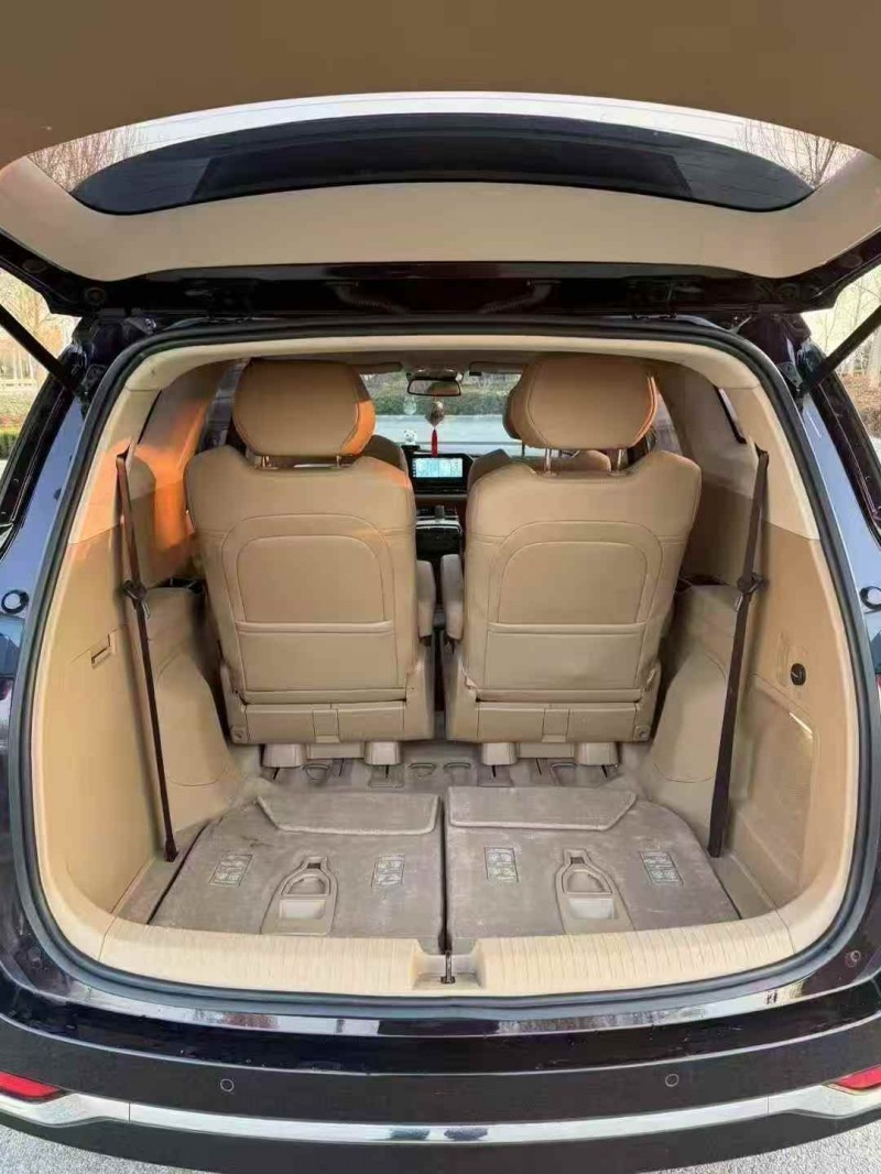 济宁23年五菱汽车凯捷7