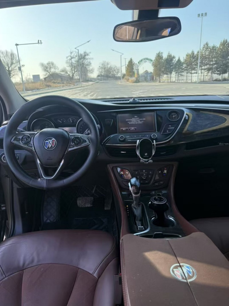 呼和浩特16年别克昂科威4