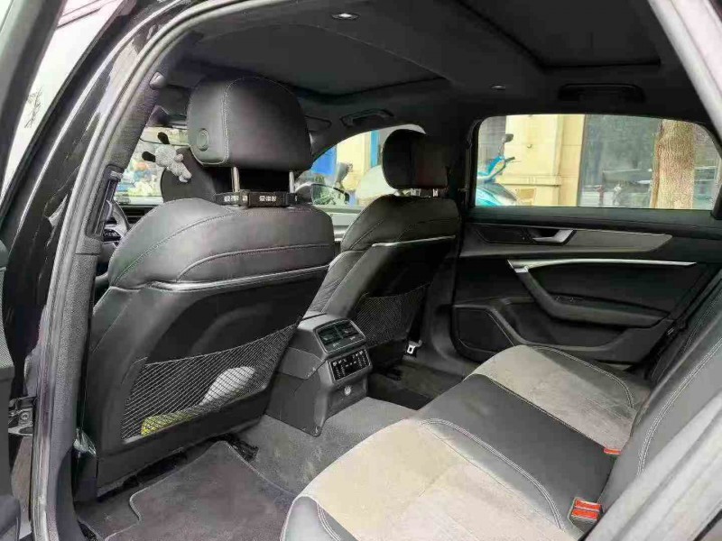 重庆21年奥迪A6L7