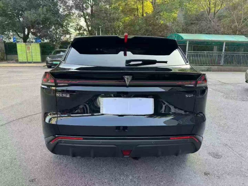 常德25年长安汽车深蓝9