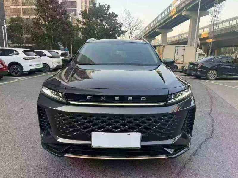 怀化25年奇瑞星途1