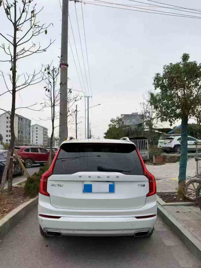 岳阳18年沃尔沃XC909