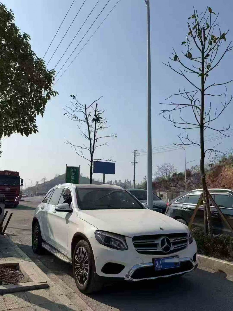 衡阳18年奔驰GLC3