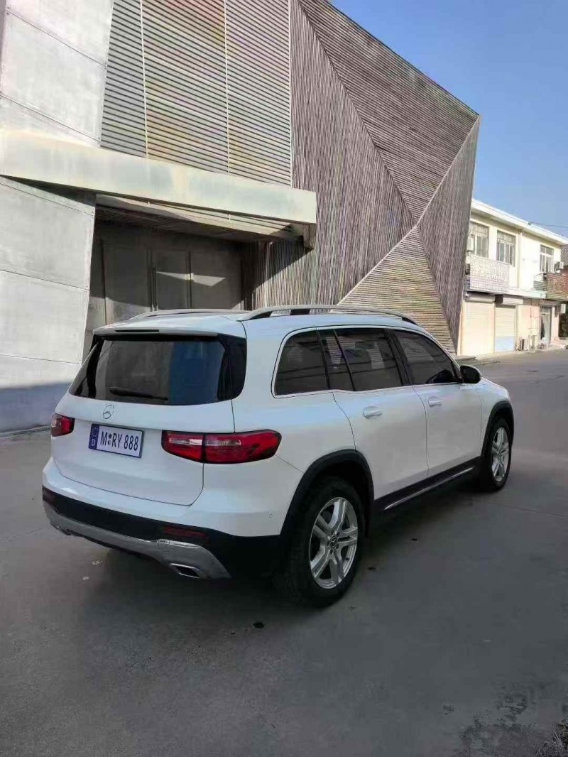 济宁21年奔驰GLB7