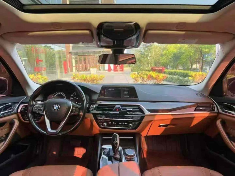 深圳17年宝马5系4