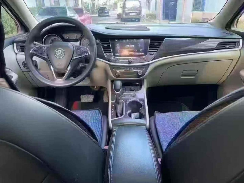 潍坊19年别克威朗5