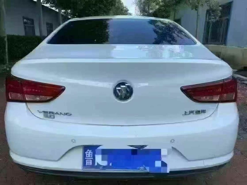 潍坊19年别克威朗9