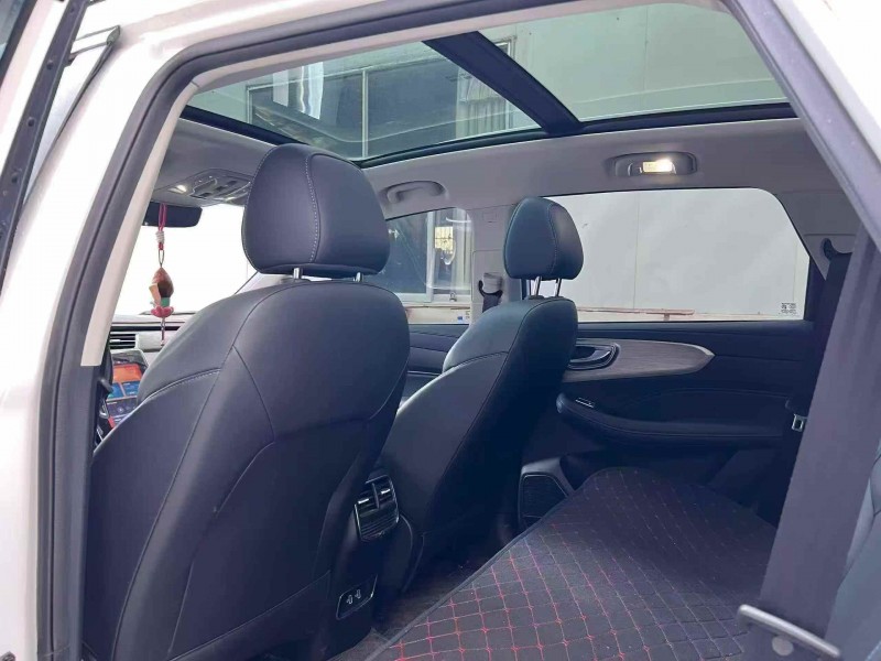 潍坊24年荣威RX56