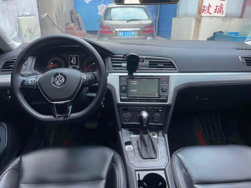 潍坊20年大众凌渡5