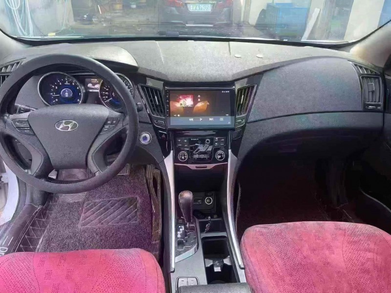 濰坊16年現代索納塔5