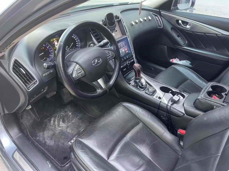 潍坊16年英菲尼迪Q50L4