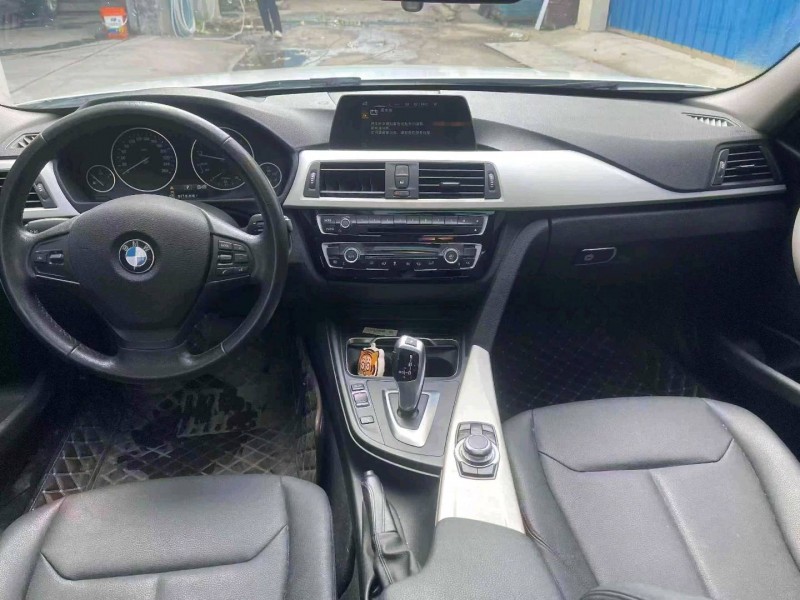 潍坊16年宝马3系5