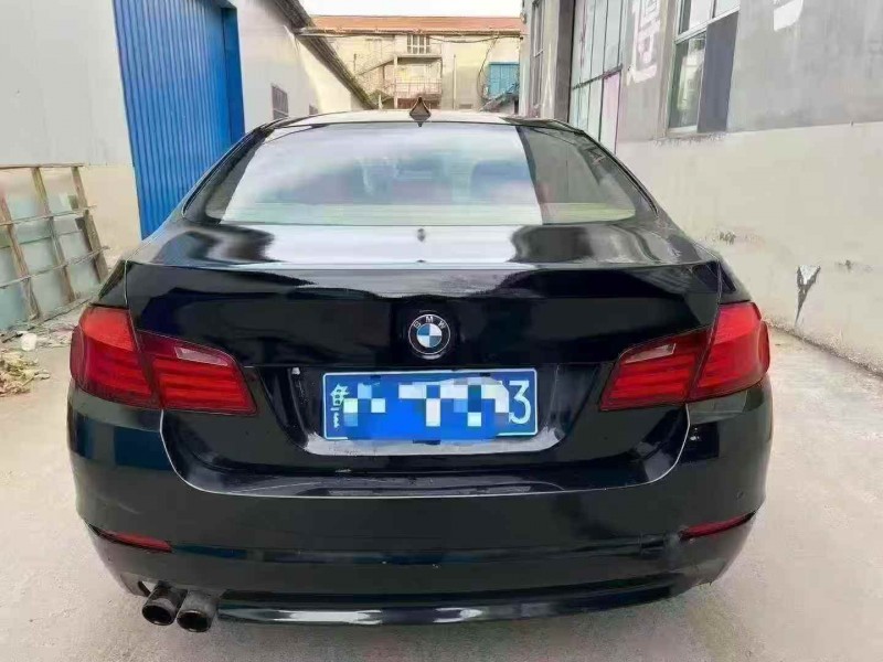 潍坊13年宝马5系9