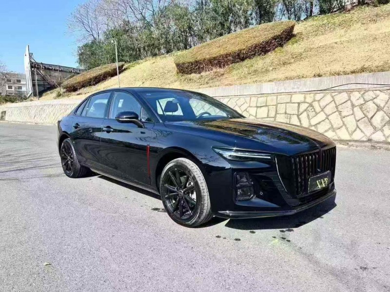 嘉兴25年红旗H52