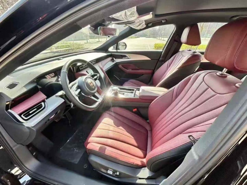 嘉兴25年红旗H56