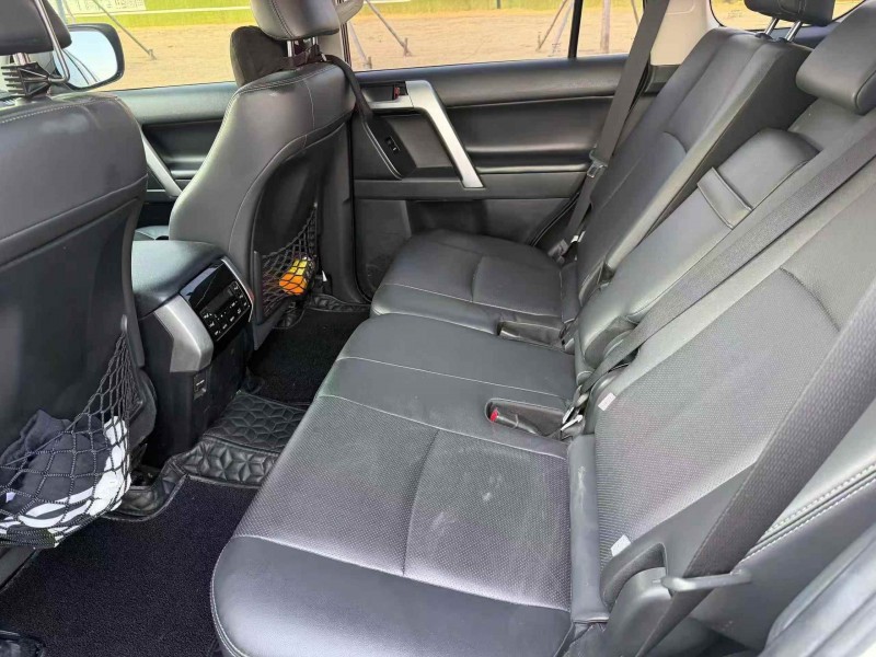 濰坊19年豐田普拉多6