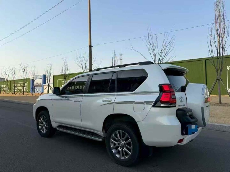 濰坊19年豐田普拉多7