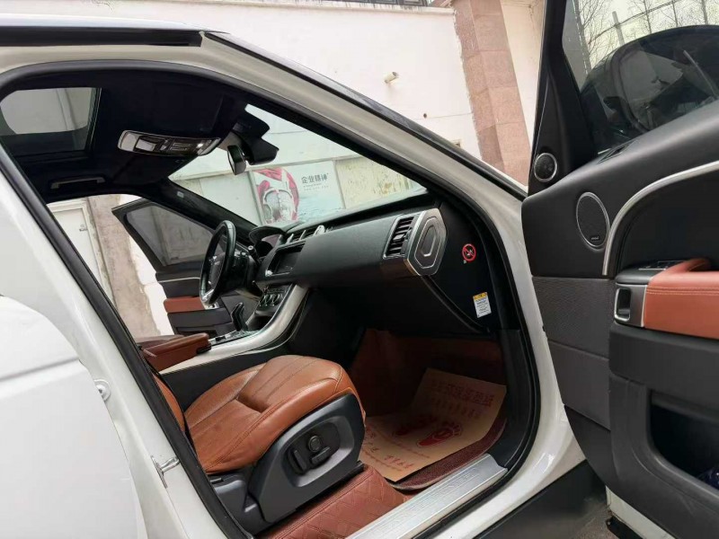 徐州16年路虎揽胜运动6