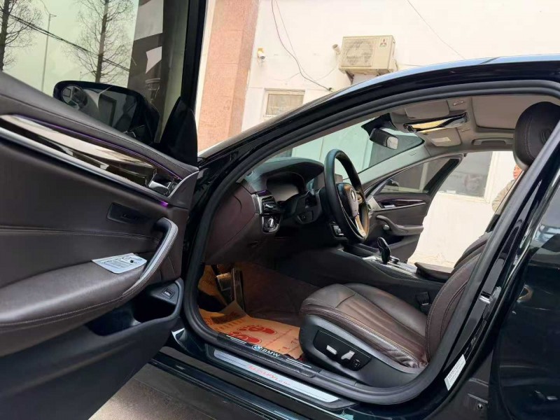 徐州20年宝马5系4