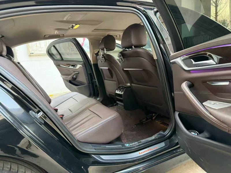 徐州20年宝马5系7