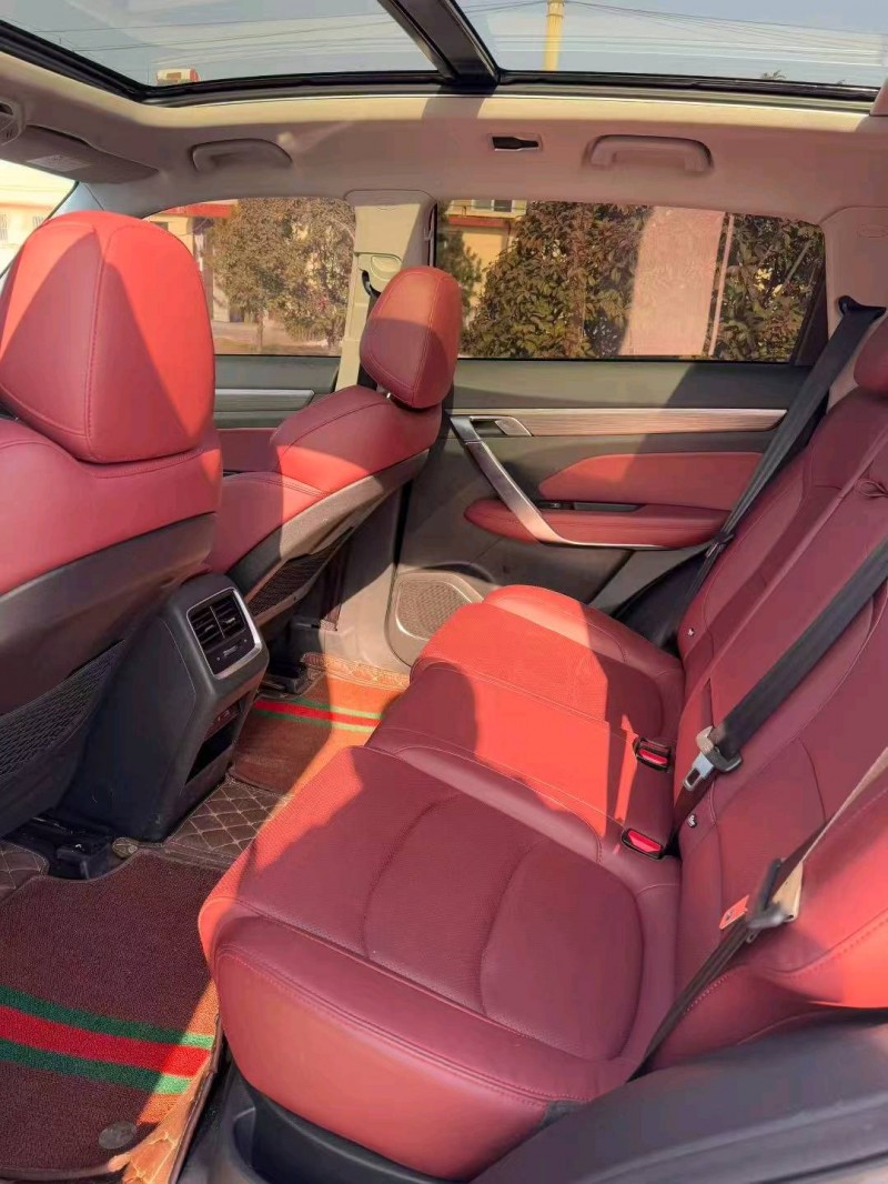 聊城22年吉利博越8