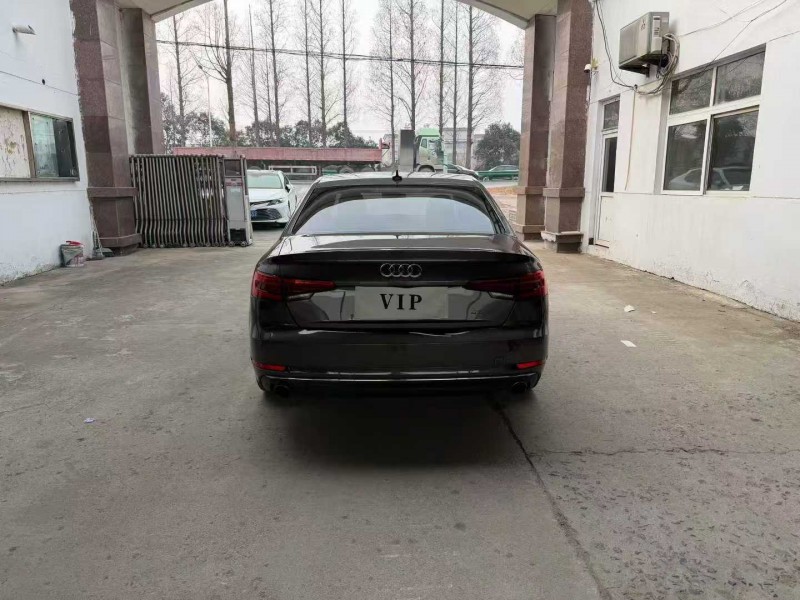 徐州17年奥迪A4L9