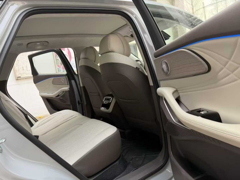 徐州25年奇瑞星途7