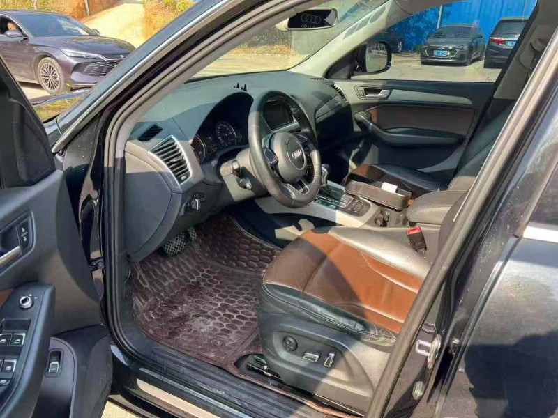 南宁17年奥迪Q54