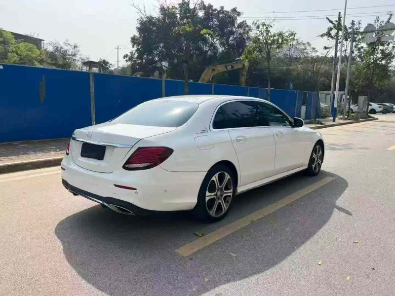 南宁17年奔驰E7