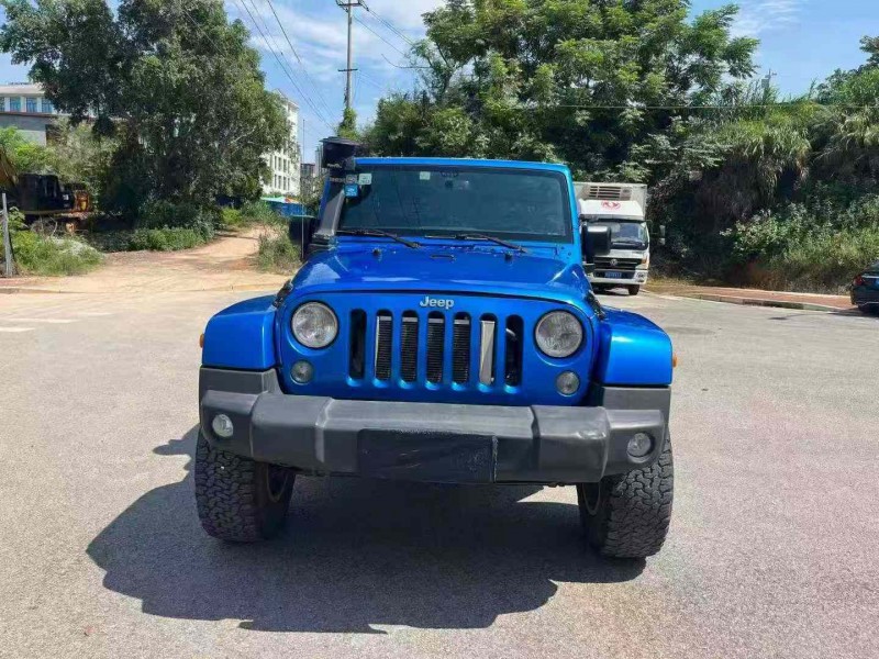 南宁15年Jeep牧马人1