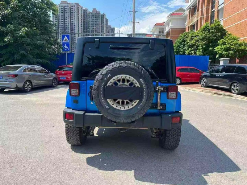 南宁15年Jeep牧马人9