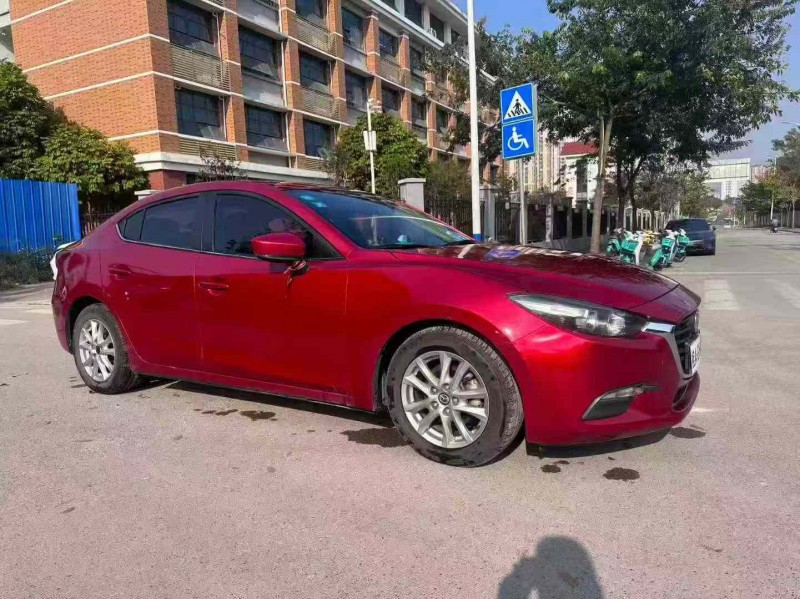 南宁18年马自达32