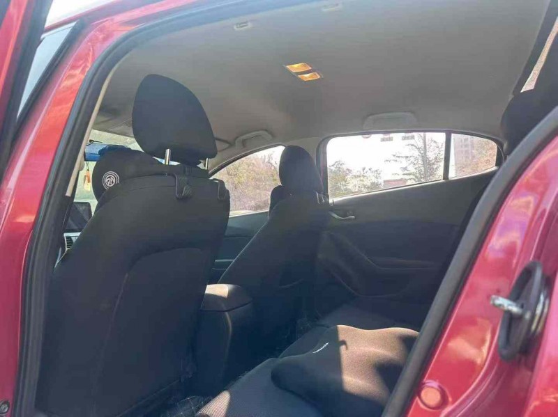 南宁18年马自达36