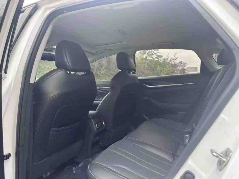 南宁21年长安汽车逸动6