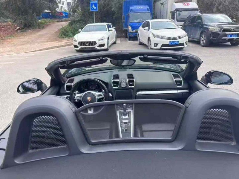 南宁15年保时捷7185