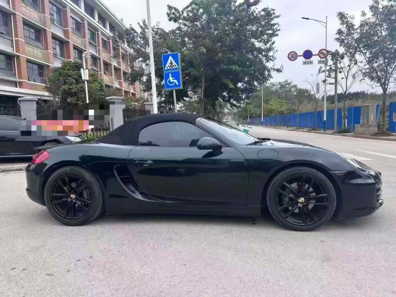 南宁15年保时捷7186