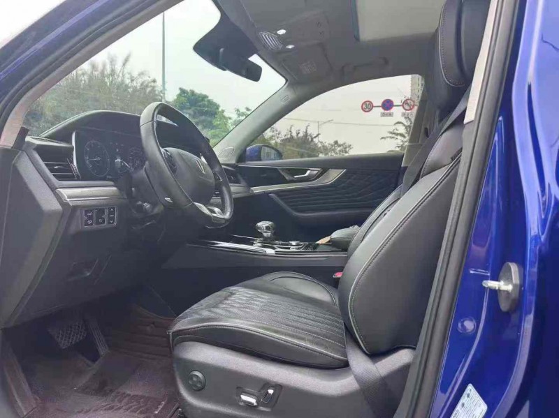 南宁23年红旗HS54