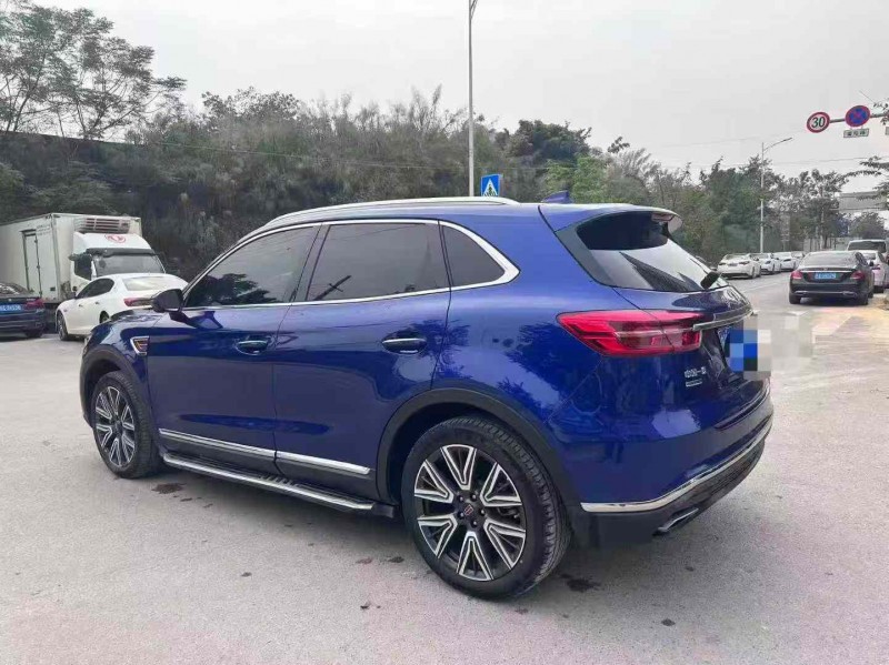 南宁23年红旗HS57