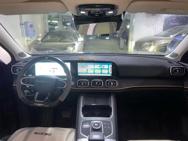 成都23年奇瑞瑞虎6