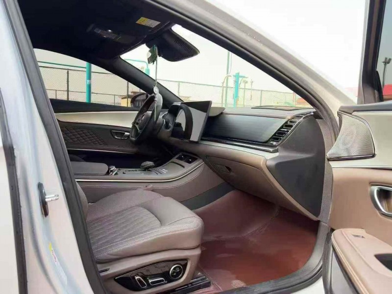 新余24年比亚迪汉5