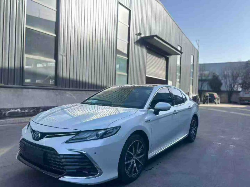 渭南23年丰田凯美瑞3