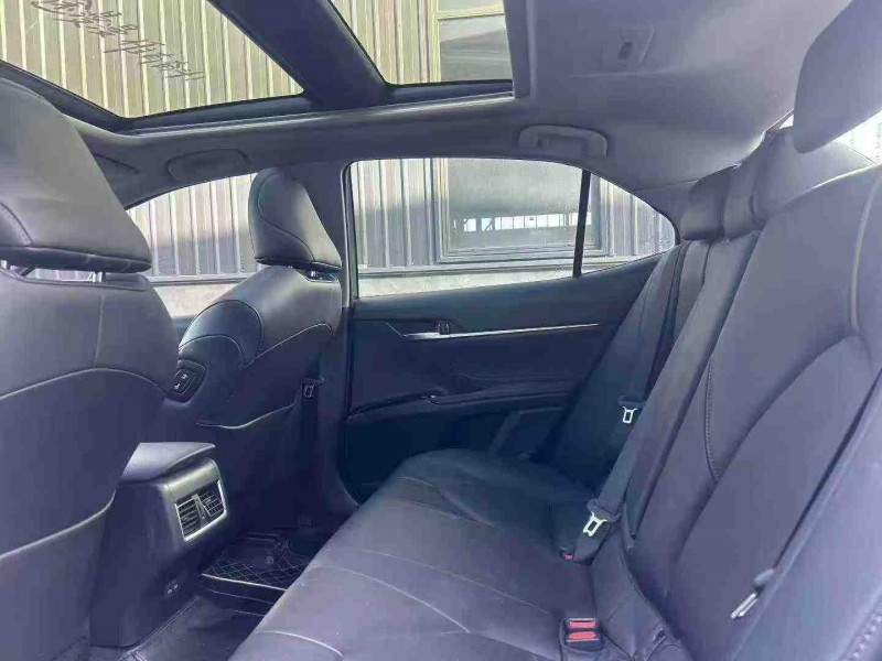 渭南23年丰田凯美瑞6