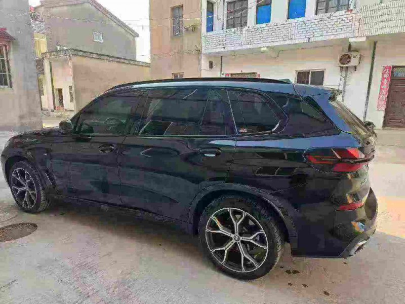 常州23年宝马X57