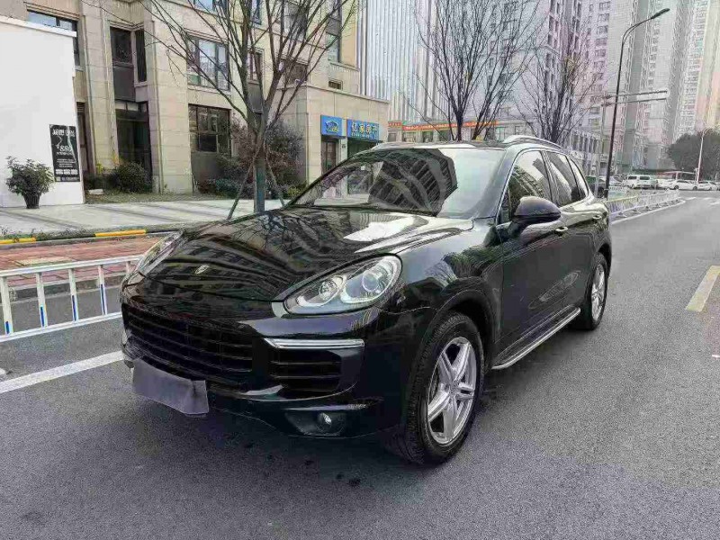 嘉兴17年保时捷卡宴2