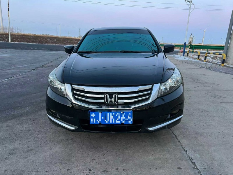 长春13年本田雅阁1