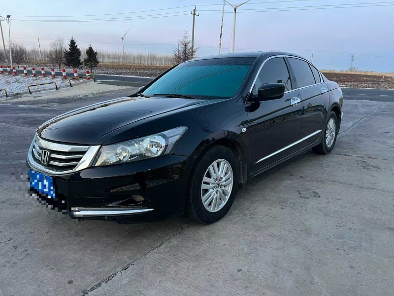 长春13年本田雅阁2