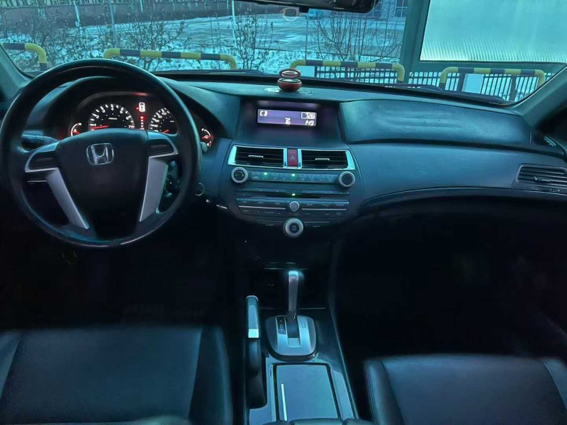 长春13年本田雅阁5