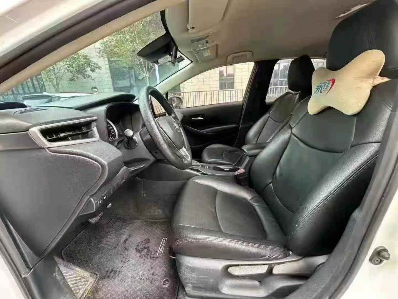 佛山19年丰田卡罗拉4