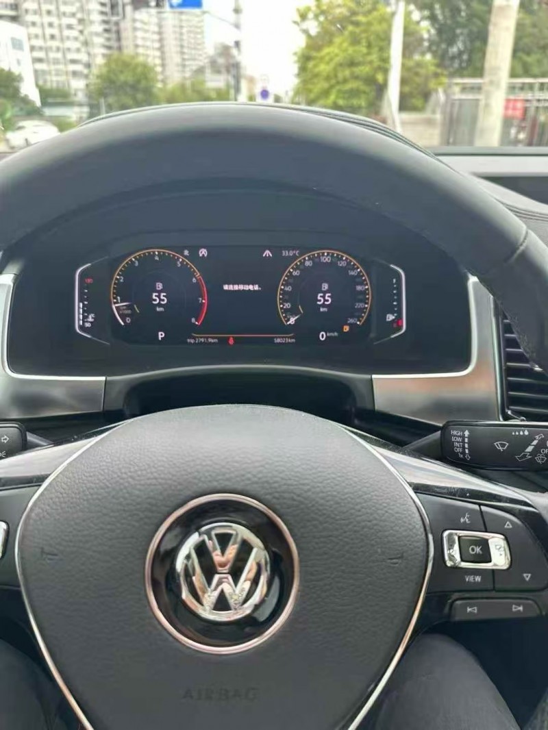 南宁21年大众途昂7